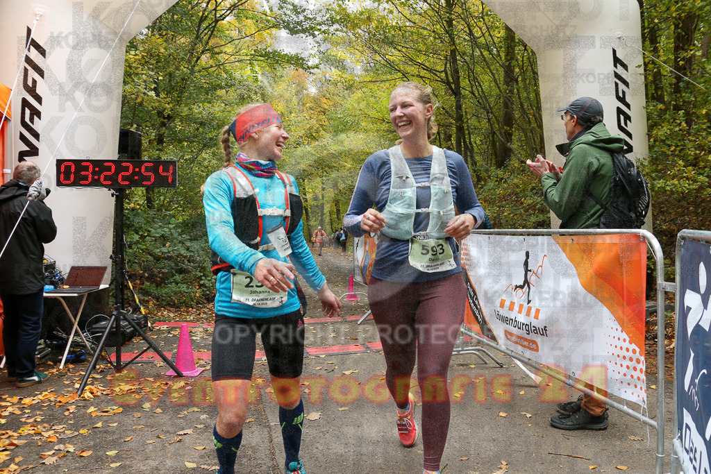 251026_1324_EX1_3380 | Sportfotografie im Rhein-Sieg Kreis, Köln, Bonn, NRW, Rheinland Pfalz, Hessen, etc. Unser Tätigkeitsfeld umfasst den Laufsport vom Volkslauf über den Marathon, Duathlon, Triathon bis zum Ultralauf wie Kölnpfad Ultra oder Schindertrail.