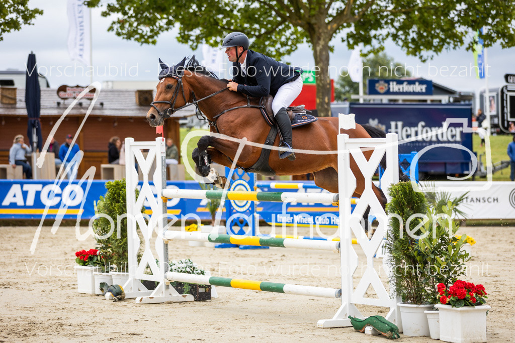 BHO-2PhSpr-M-5-2292 | MomenTaufnahmen Pferdesportfotos