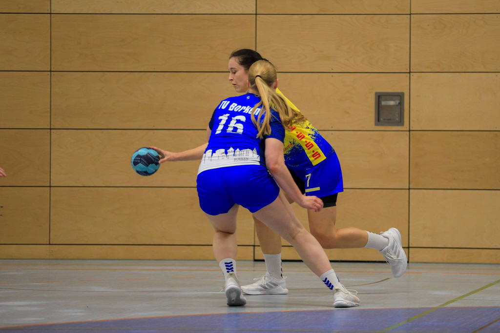 TvBorkenIII_SVN_161125_210 | Bildergalerie von Sport-Ereignissen aber auch von weiteren spannenden Dingen - nicht nur vom Niederrhein. In Anlehnung an den bekannten Spruch von Hanns Dieter Hüsch heißt das Motto: "Niederrhein ist überall".  - Realisiert mit Pictrs.com