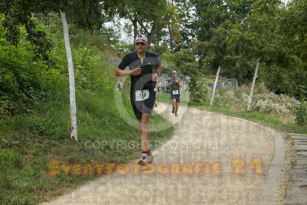250824_1424_EX1_6055 | Sportfotografie im Rhein-Sieg Kreis, Köln, Bonn, NRW, Rheinland Pfalz, Hessen, etc. Unser Tätigkeitsfeld umfasst den Laufsport vom Volkslauf über den Marathon, Duathlon, Triathon bis zum Ultralauf wie Kölnpfad Ultra oder Schindertrail.