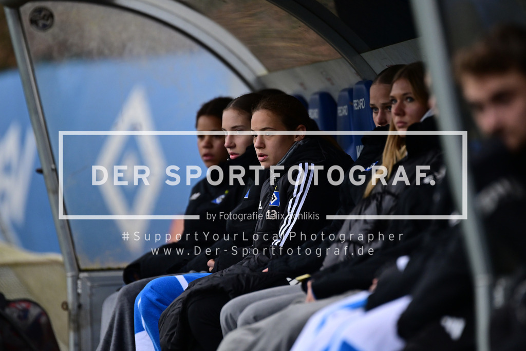 Fußball I Juniorinnen I Saison 2025-2026 I Regionalliga Nord I 7. Spieltag I Hamburger SV U17 - SpVg Aurich U17 I 02960 | Der Sportfotograf. - Realized with Pictrs.com