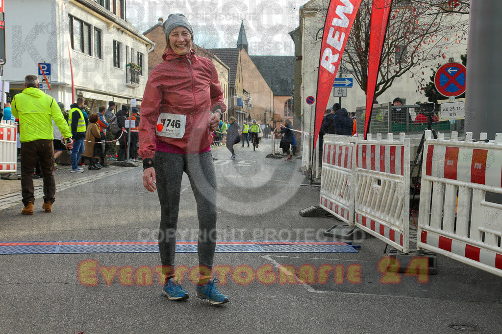 221127_1110_EX1_1597 | Sportfotografie im Rhein-Sieg Kreis, Köln, Bonn, NRW, Rheinland Pfalz, Hessen, etc. Unser Tätigkeitsfeld umfasst den Laufsport vom Volkslauf über den Marathon, Duathlon, Triathon bis zum Ultralauf wie Kölnpfad Ultra oder Schindertrail.