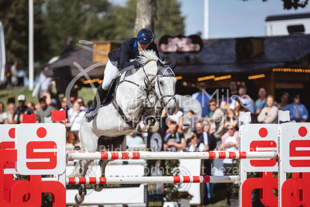 240714_BHO_GroßerPreis-670 | Deine schönsten Turniermomente als professionelle Fotos! Entdecke hochwertige Pferdesport-Fotografie im Online-Shop. Jetzt Fotos finden & bestellen!