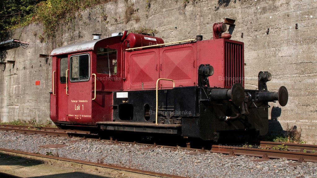 EBFOLok1OSPiesberg2p270909 | Stöbern Sie durch einzigartige Aufnahmen und finden die perfekte Aufnahme für jeden Eisenbahnentheusiast! Stellen Sie sich aus einer Reihe von Möglichkeiten wie der Druck auf Leinwände, Fotoposter, Kalender oder Magnetfotos Ihr Geschenk zusammen - Realisiert mit Pictrs.com