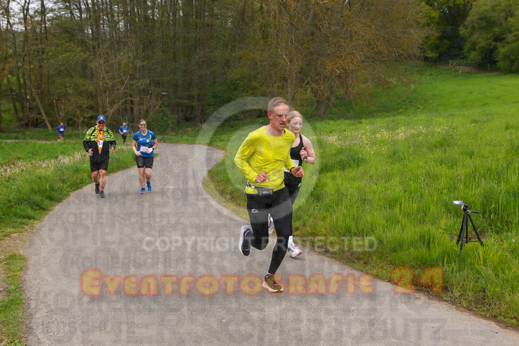 220501_1020_EV8_0545 | Sportfotografie im Rhein-Sieg Kreis, Köln, Bonn, NRW, Rheinland Pfalz, Hessen, etc. Unser Tätigkeitsfeld umfasst den Laufsport vom Volkslauf über den Marathon, Duathlon, Triathon bis zum Ultralauf wie Kölnpfad Ultra oder Schindertrail.