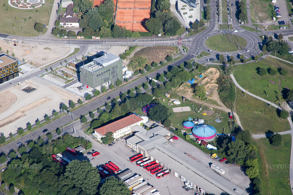 Luftbild: Oststadtkreisel, Otto-Dullenkopf-Park, im Ortsteil Oststadt in Karlsruhe im Bundesland Baden-Württemberg in Deutschland. Foto: IMG_093025.jpg vom 13.08.2016 durch Werner Riehm/FLY-FOTO.de