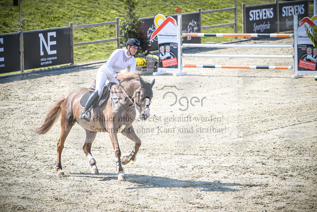 DOS_2063 | Entdecke hochwertige Reitturnierfotos von Foto Oger. Professionell, emotional und authentisch – jetzt Lieblingsmomente im Shop bestellen. - Realisiert mit Pictrs.com