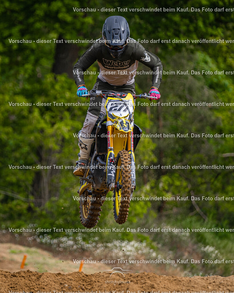 05_17_GroßGlienicke_clubsport-9693 | Sportfotografin aus Berlin-Brandenburg mit Fokus auf Motocross. Ich halte deine sportliche Leistung und echte Emotionen auf und neben der Strecke professionell fest. Entdecke die Fotos von deinem Rennen und bestelle sie direkt hier im Shop.
