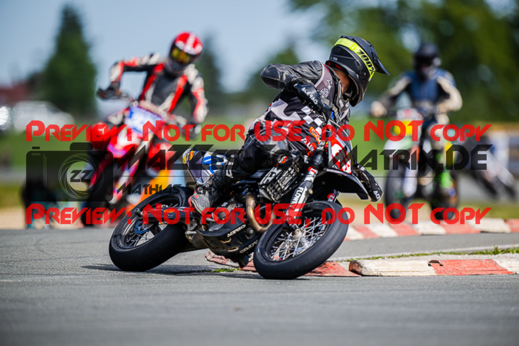 MaZZes_FotoMatrix_220903_3595 | S3