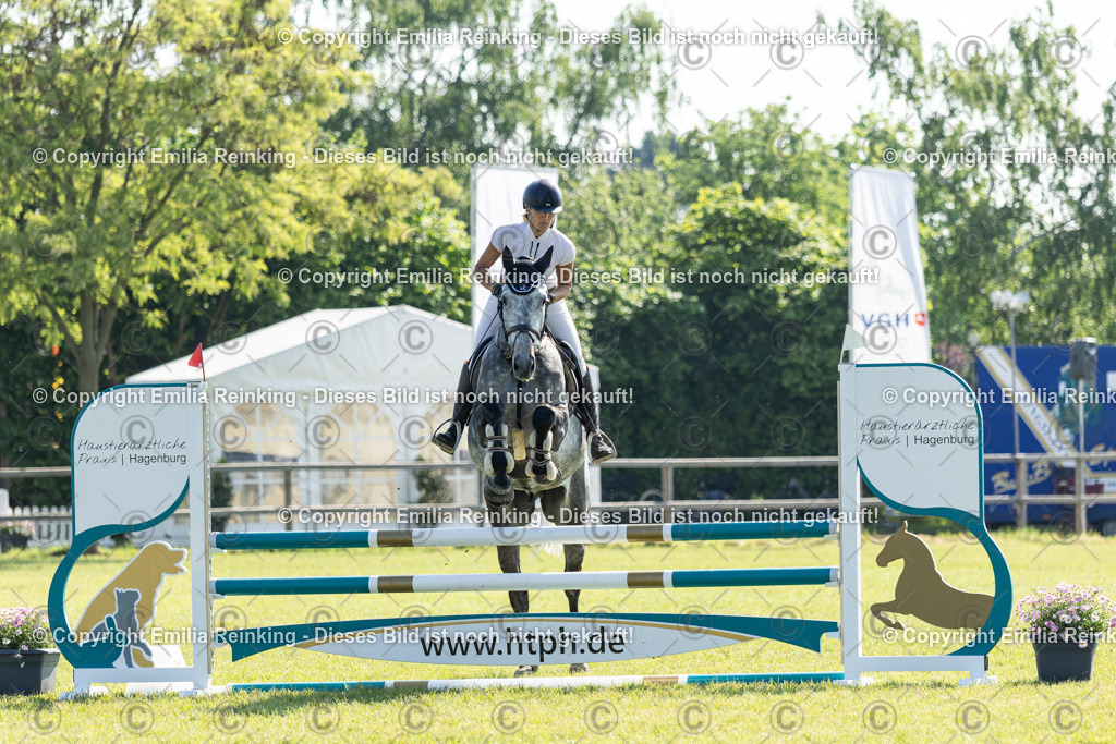 CL5A8124 | Emilia Reinking Fotografie - Realisiert mit Pictrs.com