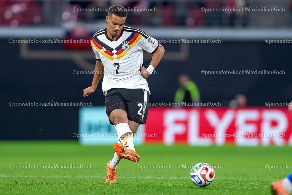 DFB17112501175 | 17.11.2025, Fußball, Länderspiel, WM-Qualifikation Europa, Deutschland - Slowakei, Red Bull Arena (Leipzig), 10. Spieltag, Saison 2025 2026: Malick Thiaw (GER #02)  Regulations prohibit any use of photographs as image sequences and or quasi-video.