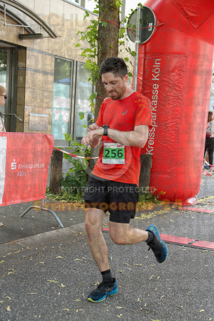 220625_1641_EX1_4857 | Sportfotografie im Rhein-Sieg Kreis, Köln, Bonn, NRW, Rheinland Pfalz, Hessen, etc. Unser Tätigkeitsfeld umfasst den Laufsport vom Volkslauf über den Marathon, Duathlon, Triathon bis zum Ultralauf wie Kölnpfad Ultra oder Schindertrail.