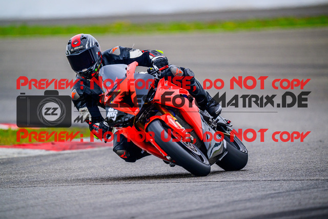 MaZZes_FotoMatrix_240717_6007705_1843 | WEISS