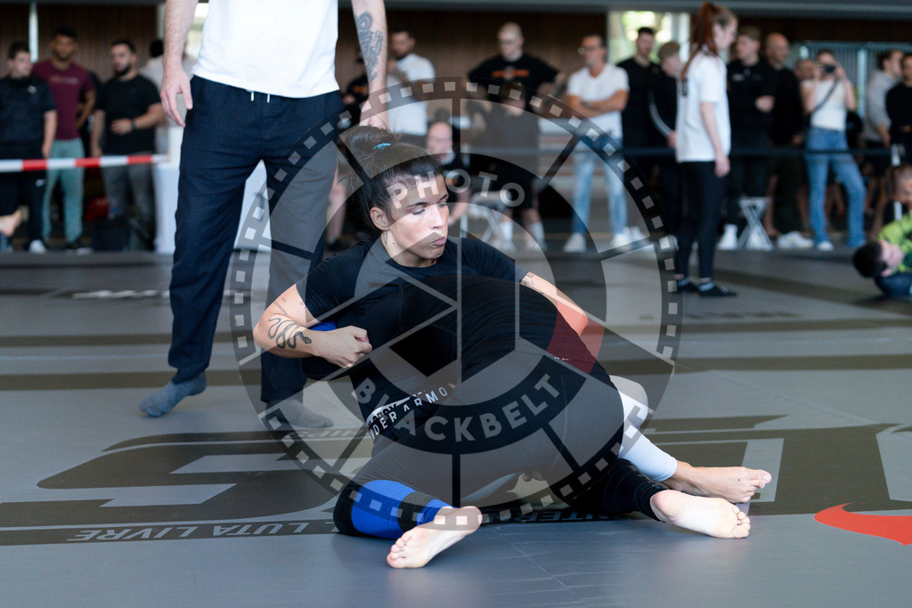 20240608PBB00781 | Fighters compete during the ILLCS VII summer edition luta livre competition in Hannover, Germany, on June 8, 2024.