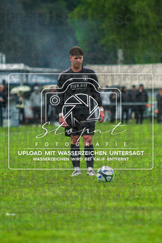 Final Kreispokal HK - Germania Walsrode vs. TSV Wietzendorf | Esben Krumwiede (TSV Wietzendorf #6); Finale Kreispokal HK - Germania Walsrode vs. TSV Wietzendorf am 07.06.2026 in Sportplatz Alter Schulweg, Schülern - Realisiert mit Pictrs.com