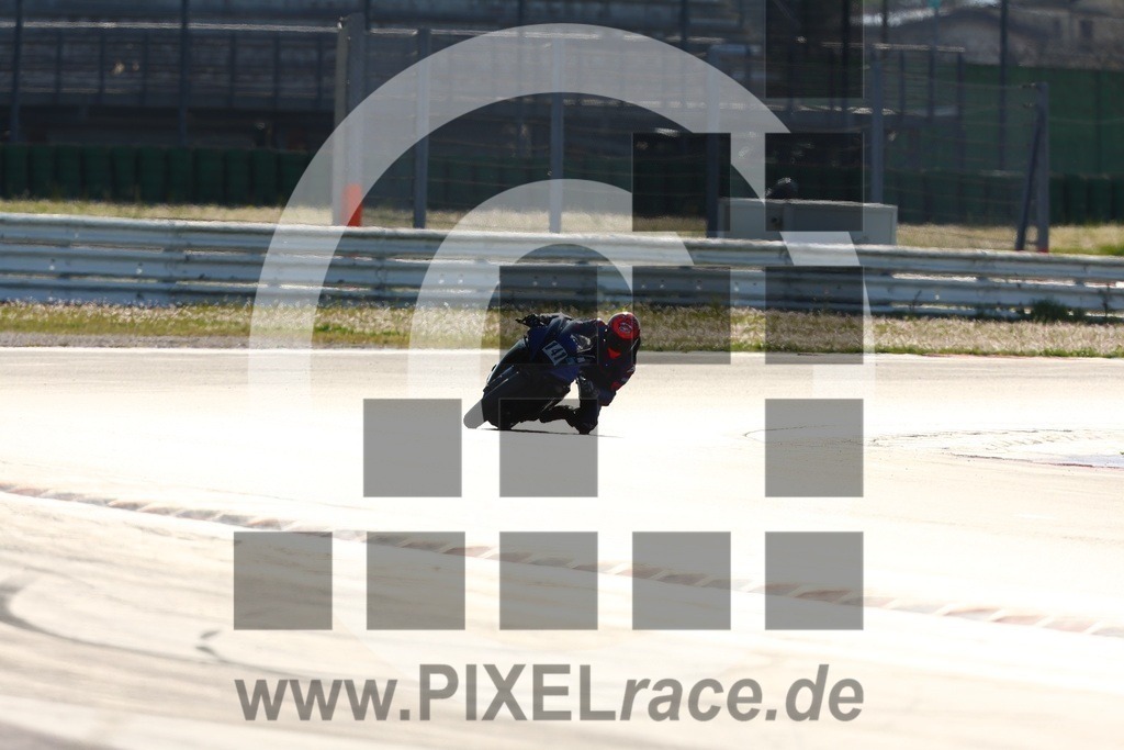 0141-20260403_05604 | Schöne Erinnerungen an spannende Momente - das festzuhalten ist unser Job. PIXELrace.de ist seit 2003 auf den Rennstrecken Europas unterwegs um die Action draußen beim Fahren und die wunderbare Stimmung imm Fahrerlager für euch einzufangen.