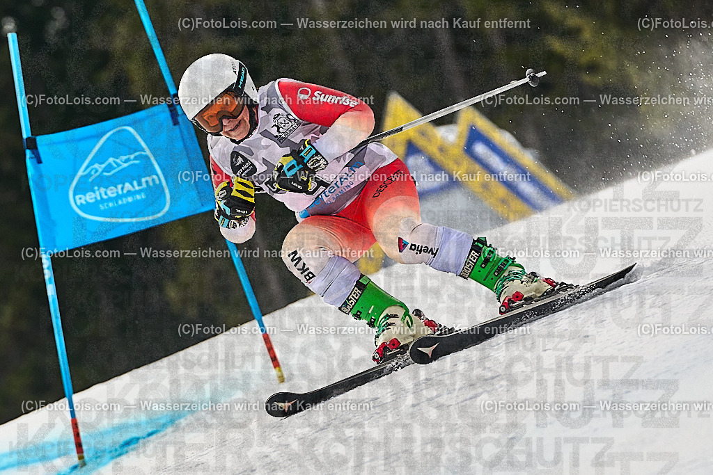 _WWO3138_MASTERS-WM_Reiteralm_CD-SG_SCHAERER Julia | FISWORLD CHAMPIONSHIPSMASTERS ALPINE SKIING, 23. – 28. MÄRZ 2026 - REITERALM | STMK | AUT.   Veranstaltet vom Masters-Referat des Deutschen Skiverbandes (DSV). Durchführende Organisation: WSV Pichl-Reiteralm, unterstütutzt von den Bergbahnen REITERALM bei Schladming und SKI AUSTRIA.                            Disziplinen:  Super-G, GiantSlalom, Slalom.                                                 Kategorien:  A (Herrn 30-59 Jahre), B (Herrn ab 60 Jahre), C (Damen 30-59 Jahre), D (Damen ab 60 Jahre).                Rennstrecken:   Gasselhöhe und Muldenliftpiste auf der Reiteralm.