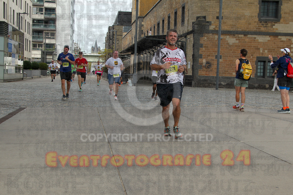 250920_1325_EV4_5506 | Sportfotografie im Rhein-Sieg Kreis, Köln, Bonn, NRW, Rheinland Pfalz, Hessen, etc. Unser Tätigkeitsfeld umfasst den Laufsport vom Volkslauf über den Marathon, Duathlon, Triathon bis zum Ultralauf wie Kölnpfad Ultra oder Schindertrail.