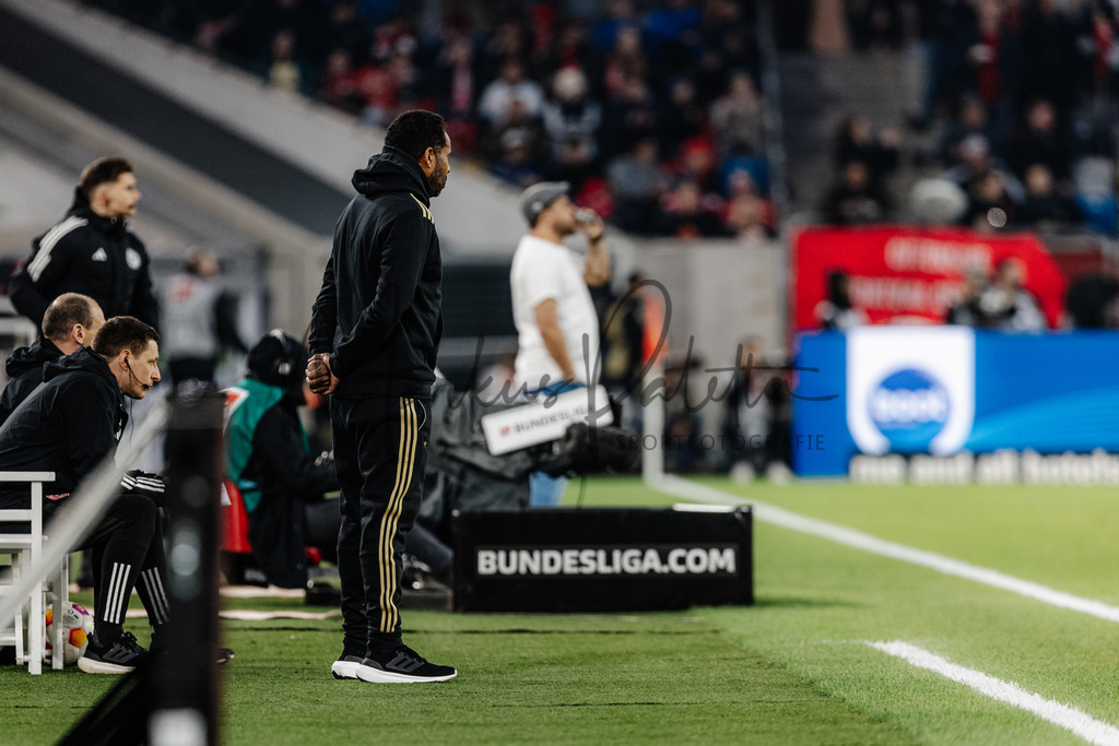 2. Bundesliga, Saison 2023/24, 25. Spieltag: Fortuna Düsseldorf - Hamburger SV | Düsseldorf, 08.03.2024: 2. Bundesliga, 25. Spieltag, Fortuna Düsseldorf gegen Hamburger SV in der Merkur Spiel-Arena in Düsseldorf. Foto: sportfotografie.ms | Markus Paletta - Realisiert mit Pictrs.com