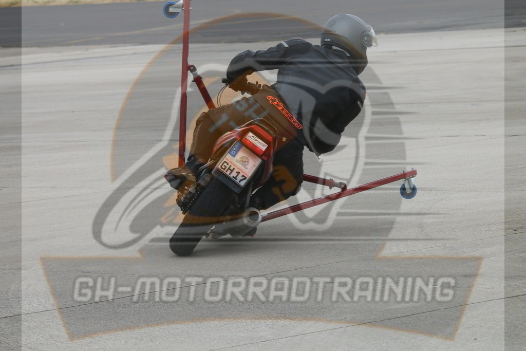 IMG_3285 | gh-motorradtraining-foto.de - Realisiert mit Pictrs.com