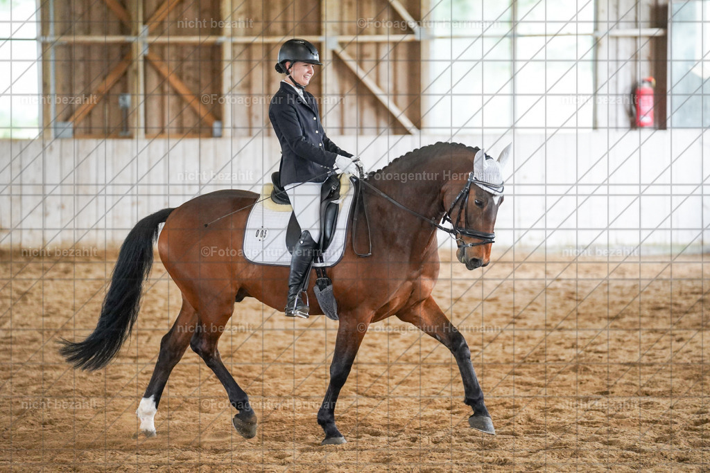 20230521-FAH06378 | Frühjahrsturnier, Landsberg am Lech, 2023, Reitclub Landsberg, Turnierbilder, Fotos Turnier Landsberg, Fotoagentur Herrmann, Turnierfotografen Bayern, Reitsport Fotograf, Pferde Fotograf