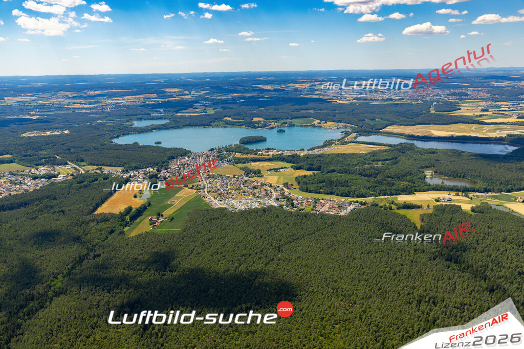 Das Luftbild der Stadt Steinberg am See wurde 2022 vom Flugzeug heraus erstellt (keine Drohnen-Aufnahmen) Aufnahmehöhe ca.450 Meter- hohe Bildauflösung und Druck-Qualität. Garantiert!