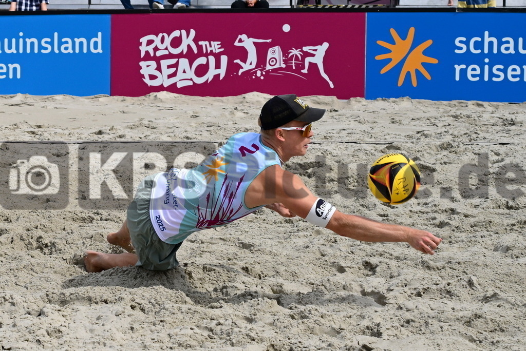 KBS Picture_Rock-The-Beach_Beachvollyball_068 | Wolf Georg (Eintracht Spontent) ,Rock the Beach - die Nationale Beach-Vollyball Serie mit Festival-Charakter auf der Sandbank Strand in Ording vom 04.07. - 06.07.2025 , Qualifikation zur Deutschen Meisterschaft , - Realisiert mit Pictrs.com