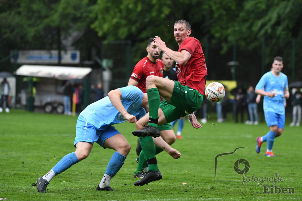 BV Bockhorn-SG FriPe | Relegation zur Kreisliga; BV Bockhorn (weiß)-SG FriPe (rot) am 05.06.2025 in Oldenburg/Ofenerdiek (Lagerstraße), Photo: Philip Eiben 2025 - Realisiert mit Pictrs.com
