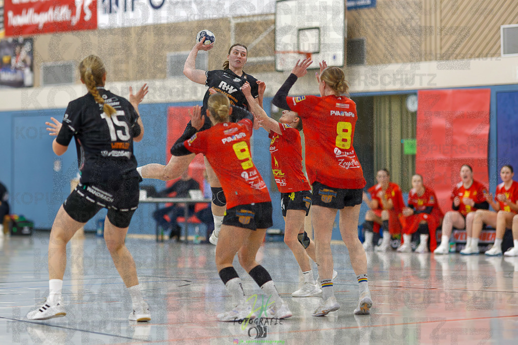 Frauen Regionalliga (HHV); HSG Wettenberg - HSG Twistetal | Frauen Regionalliga (HHV); HSG Wettenberg - HSG Twistetal am 08.11.2025 in Launsbach (Wettenberg) (Halle GS Launsbach (Wettenberg))Photo © 2025 - Jörg Heinrich - Realisiert mit Pictrs.com