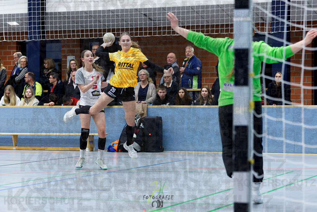 Frauen Oberliga Mitte (HHV); HSG Eibelshausen/Ewersbach - HSG Wettenberg II | Frauen Oberliga Mitte (HHV); HSG Eibelshausen/Ewersbach - HSG Wettenberg II am 13.12.2025 in Steinbrücken (Sporthalle am Hammerweiher)Photo © 2025 - Jörg Heinrich - Realisiert mit Pictrs.com