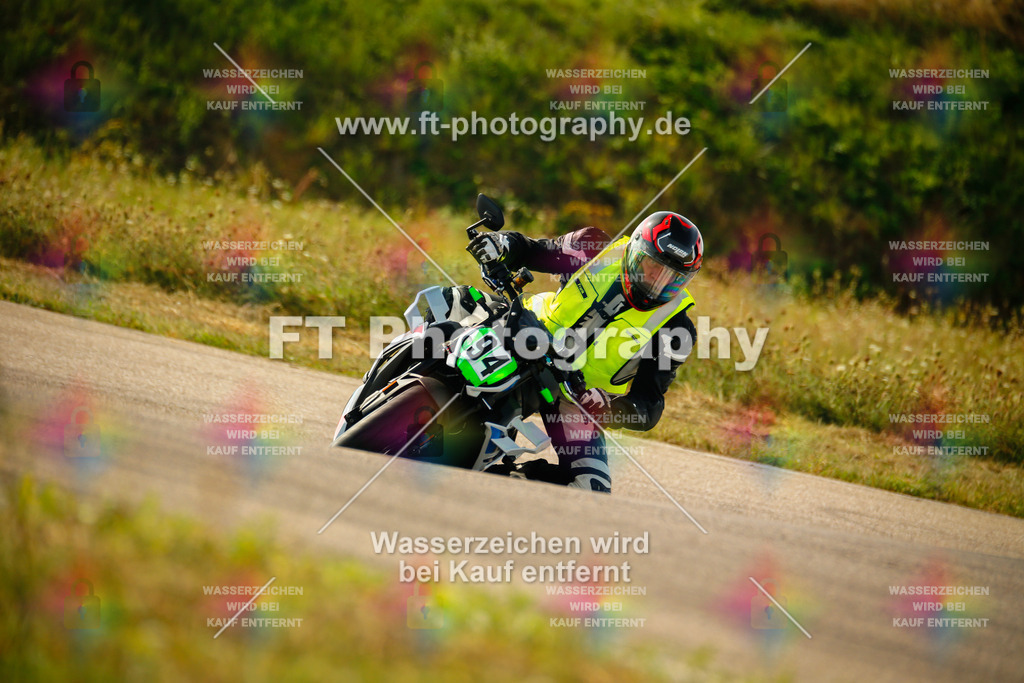 _MOT6347 | Hier findet Ihr Bilder von Touristenfahrten auf der Nürburgring Nordschleife oder von anderen Veranstaltungen die ich besucht habe. Viel Spass beim Durch Schauen 