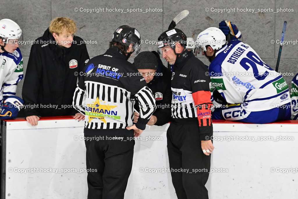 ESV Ferlach vs. UECR Eisbären Huben | Eicher Herbert Referee, LEITL Michael Referee, Headcoach UECR EISBÄREN HUBEN Trojer Silvio, ESV Ferlach vs. UECR Eisbären Huben, ESV Ferlach vs. UECR Eisbären Huben am 31.10.2025 in Ferlach (HTC Eishalle Ferlach), Austria, (Photo by Bernd Stefan)