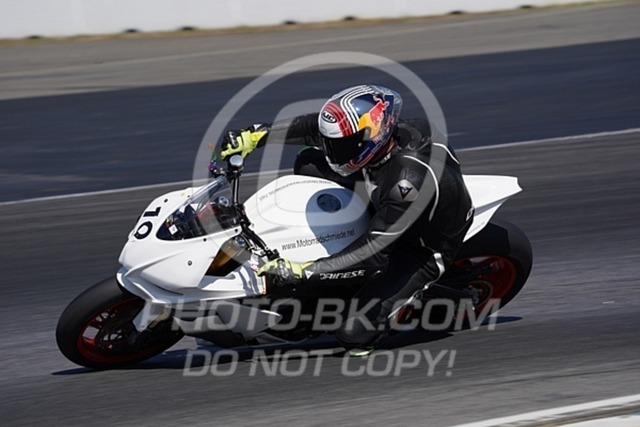 2022_08_12_PBK_13926 | Sportfotografie; SlowMotion; Video; Rennstrecke; Hafeneger; Speer; Racing; RSE; BMW; CBO; Trackday; Motorsportarena; Hockenheimring; Brno; Most; Barcelona; Valencia