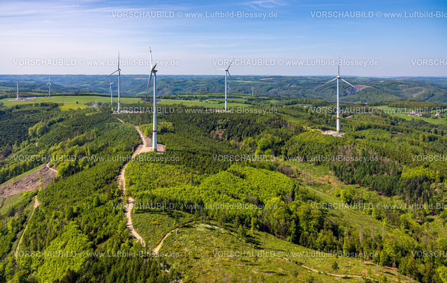 Hagen240504599Hohenlimburg | Luftbild, Baustelle Windpark Stoppelberg zwischen Hohenlimburg und Brechtefeld, neue Windräder im Waldgebiet mit Waldschäden, Veserde, Nachrodt-Wiblingwerde, Ruhrgebiet, Nordrhein-Westfalen, Deutschland