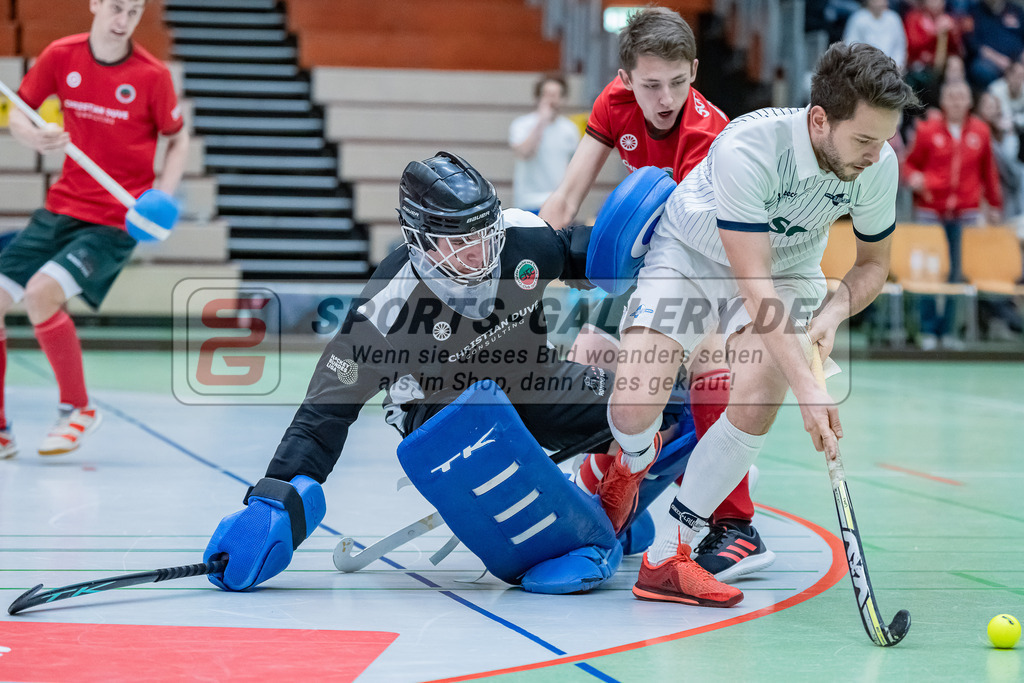 HK_20231216_107376 | 1. Bundesliga Herren  Crefelder HTC - Blau Weiß Köln am 16.12.2023 Sporthalle Glockenspitz, Krefeld , Lasse Kille Torwart ( Crefelder HTC #32 )
