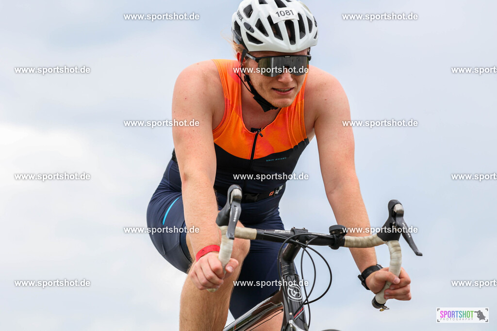 BR8A4070 | Stadttriathlon Erding 2025. #yourpictrs #sportshot_your_pictrs @Sportshotphotography #stadttriathlonerding Copyright: www.sportshot.de