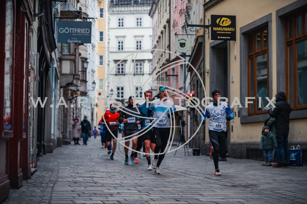 SILVESTERLAUF LINZ 25 | Linz, AUSTRIA, 31. Dezember 25, TRIRUN SILVESTERLAUF LINZ 25 , Image shows: 
Photo: WAPICS / BINDER Manuel