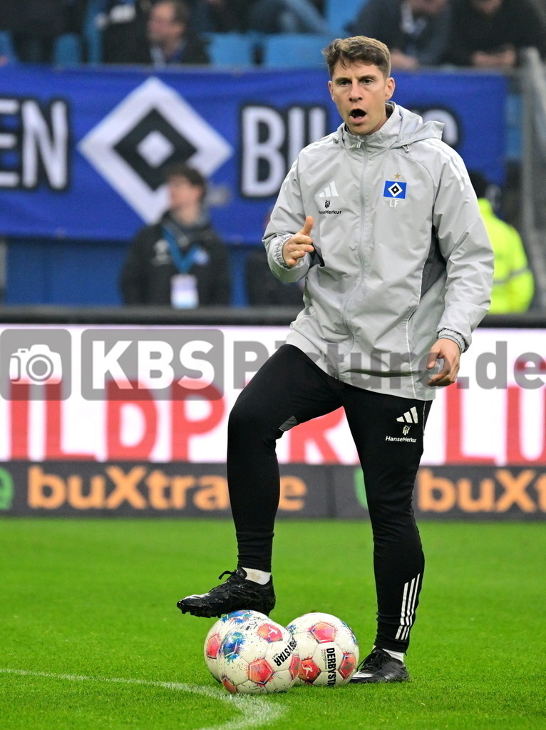KBS Picture_HSV-WerderBremen_029 | Fave Loic Co-Trainer (HSV) ,Sportplatz :  Volksparkstadion, - Realisiert mit Pictrs.com
