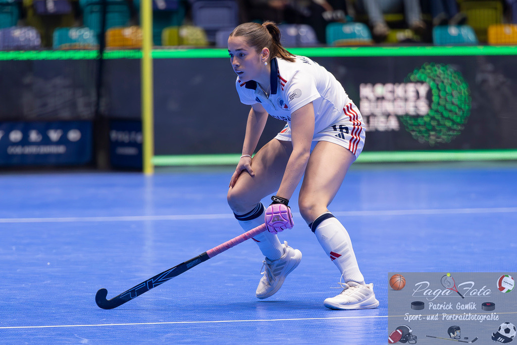 Volvo E.R.B. Final 4 Halbfinale Frauen: Mannheimer HC - Düsseldorfer HC, 25.01.2025 | Alexine Matthysen (Mannheimer HC #16), Freisteller, Portrait, Porträt, Mannheimer HC - Düsseldorfer HC, Frankfurt, Süwag Arena, 25.1.2025 - Realisiert mit Pictrs.com