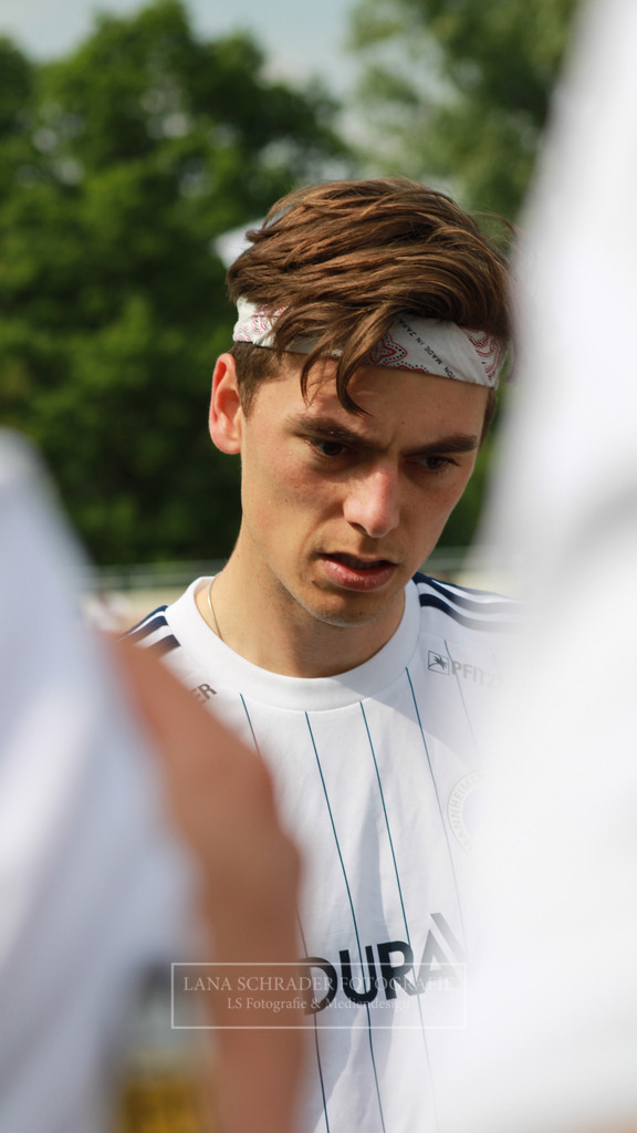 BUNDESLIGA HERREN VF2 MHC-CHTC 20.05.2023-063 | lanaschraderfotografie - Realisiert mit Pictrs.com