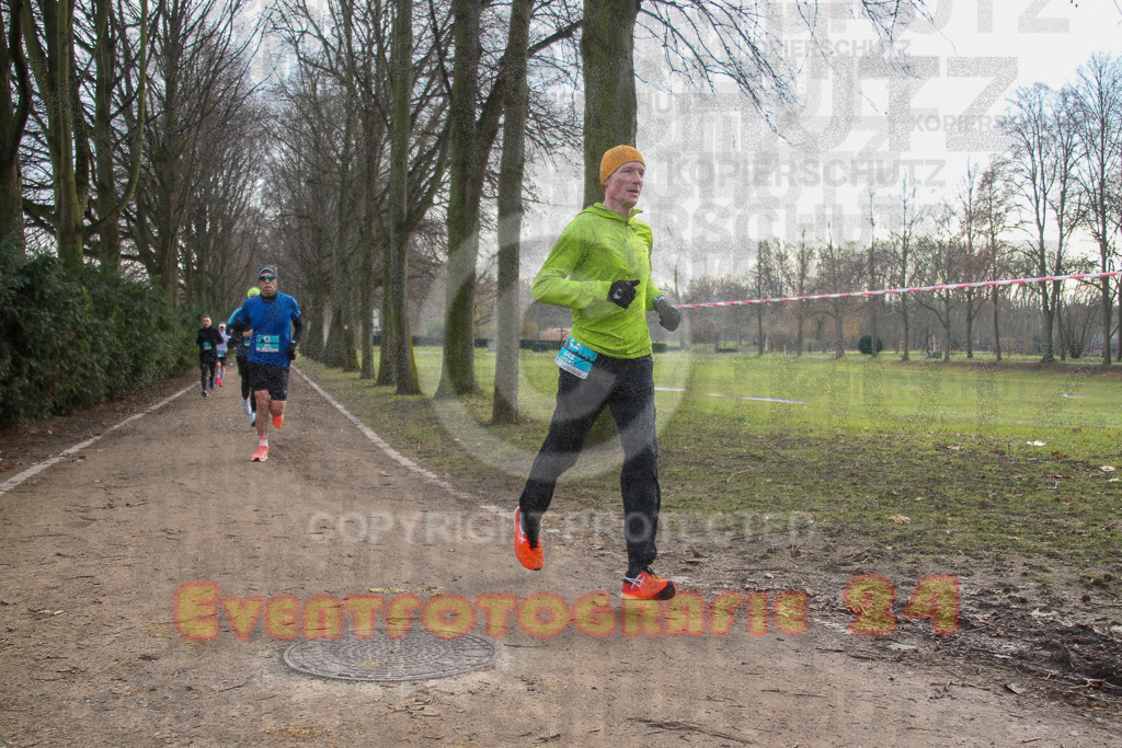 241231_1124_EV4_4497 | Sportfotografie im Rhein-Sieg Kreis, Köln, Bonn, NRW, Rheinland Pfalz, Hessen, etc. Unser Tätigkeitsfeld umfasst den Laufsport vom Volkslauf über den Marathon, Duathlon, Triathon bis zum Ultralauf wie Kölnpfad Ultra oder Schindertrail.