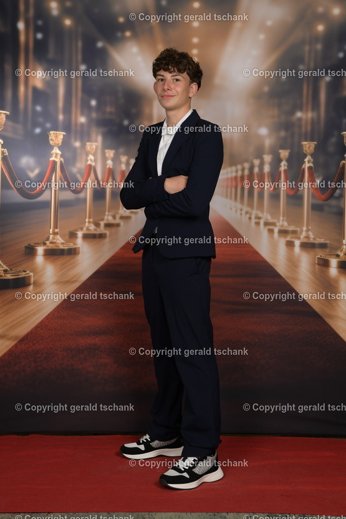 MT1_4568 | Wählen Sie hier bitte Ihr bestes Foto aus, mit diesem Bild wird Ihr Set produziert. Sollten Sie kein Bild wählen oder mehrere suchen wir das Beste aus!