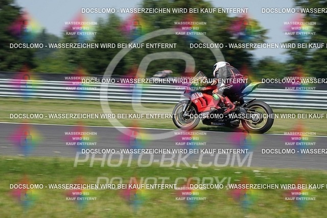 2025_07_20_PBK_32193 | Sportfotografie; SlowMotion; Video; Rennstrecke; Hafeneger; Speer; Racing; RSE; BMW; CBO; Trackday; Motorsportarena; Hockenheimring; Brno; Most; Barcelona; Valencia