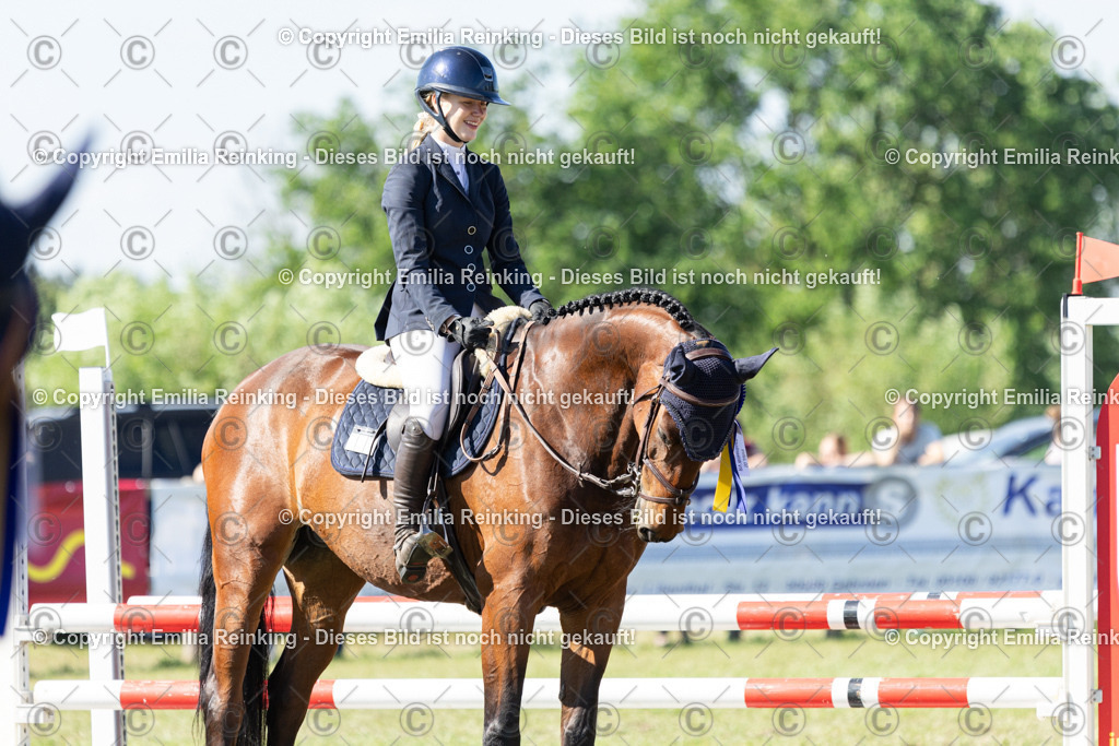 CL5A1342 | Emilia Reinking Fotografie - Realisiert mit Pictrs.com