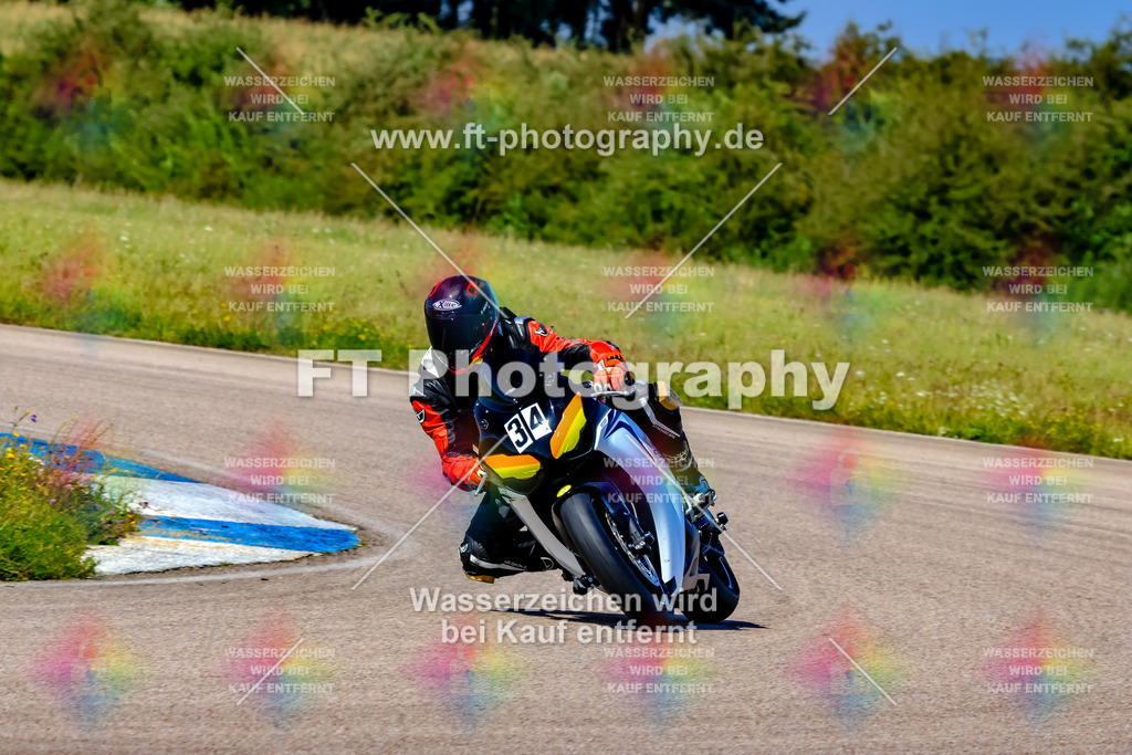034-3480 | Hier findet Ihr Bilder von Touristenfahrten auf der Nürburgring Nordschleife oder von anderen Veranstaltungen die ich besucht habe. Viel Spass beim Durch Schauen 