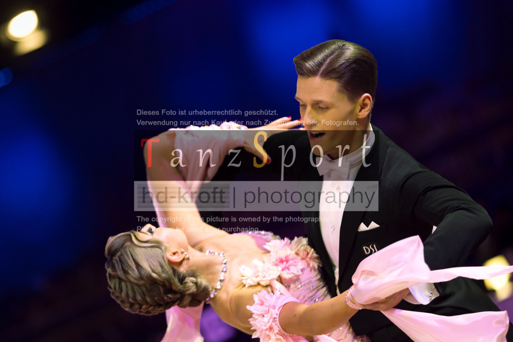 20241215_WDSF_Open_Youth_Std-Riga-8508 | Tanzsportbilder, Standardtanz, Lateintanz, WDSF, DTV, LTVB, dancecomp, goc, hessen tanzt, blaues band der spree, walzer, tango, wiener walzer, slowfox, quickstepp, samba, rumba, cha-cha-cha, paso doble. jive, hd-kroft photography, turniertanzsport