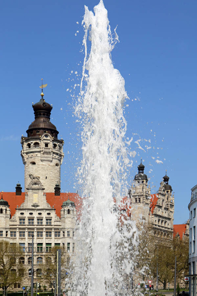 Foto: Leipzig - Fritz von Harck Anlage | Das Team hinter BILDLEXIKON LEIPZIG bündelt historische wie aktuelle Informationen über die Stadt Leipzig in Text und Bild auf einer Plattform und stellt diese der interessierten Öffentlichkeit zur Verfügung.