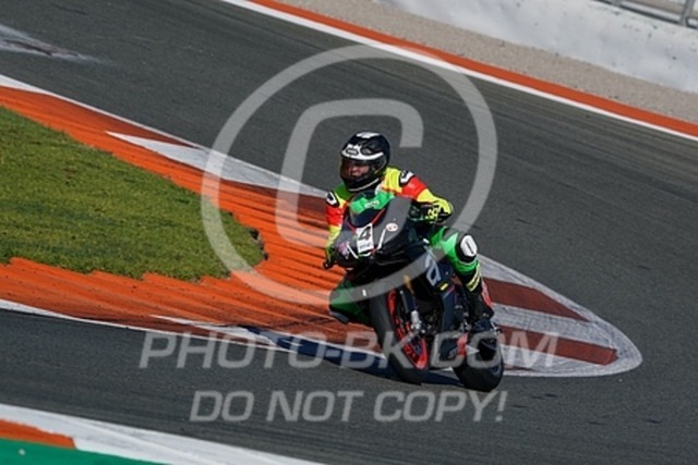 2023_01_05_PBK_33764 | Sportfotografie; SlowMotion; Video; Rennstrecke; Hafeneger; Speer; Racing; RSE; BMW; CBO; Trackday; Motorsportarena; Hockenheimring; Brno; Most; Barcelona; Valencia