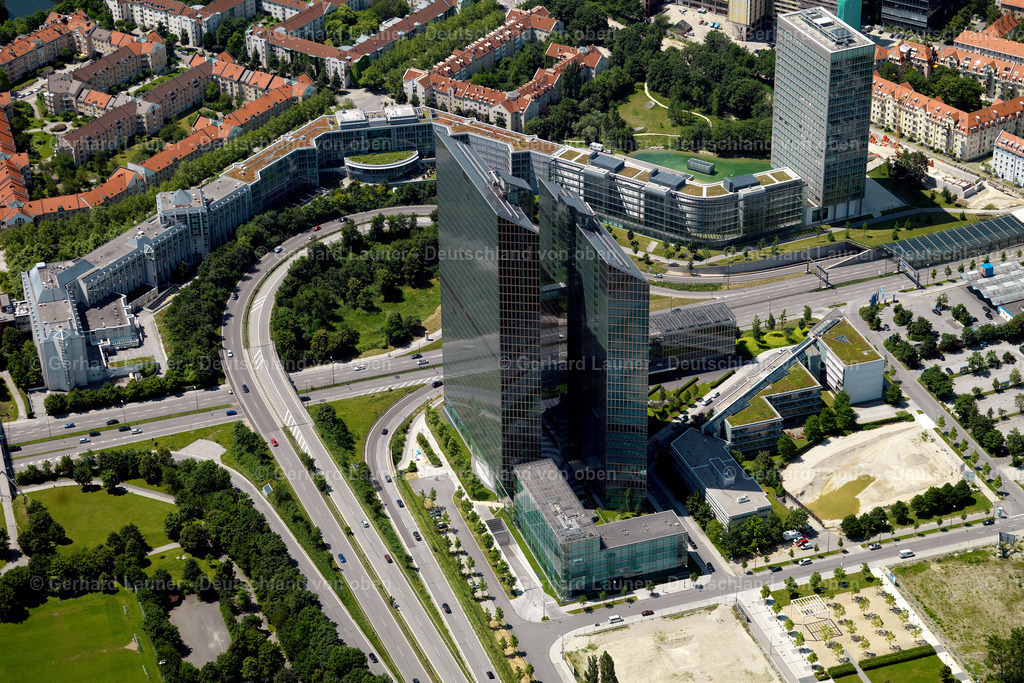 2810242 | Highlight Towers, München