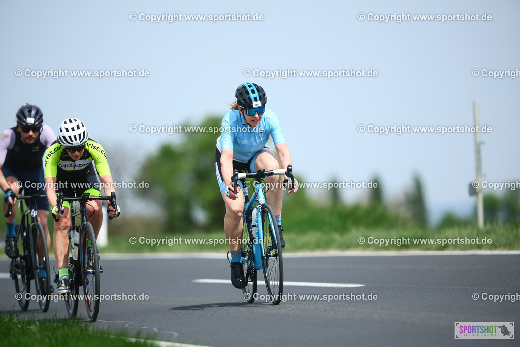 643_TRA55875 | Neusiedlersee Radmarathon 2026@sportshot_your_pictrs #yourpictures#roadtowm2029 #nrm #neusiedlerseeradmarathon #neusiedlersee #neusiedlerseetourismus #burgenland #mörbisch #nrm26 #burgenlandtourismus #voglundco #poweredbyburgenlandtourismus #radsport #rad #marathon #ucigranfondo #visitburgenland #ucigranfondoworldseries